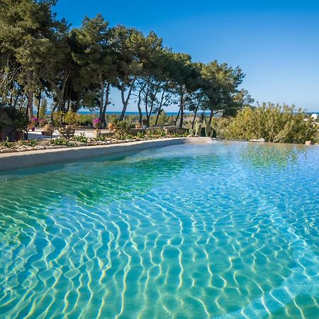 Hotel Masseria Fontanelle อูเจนโต ภายนอก รูปภาพ