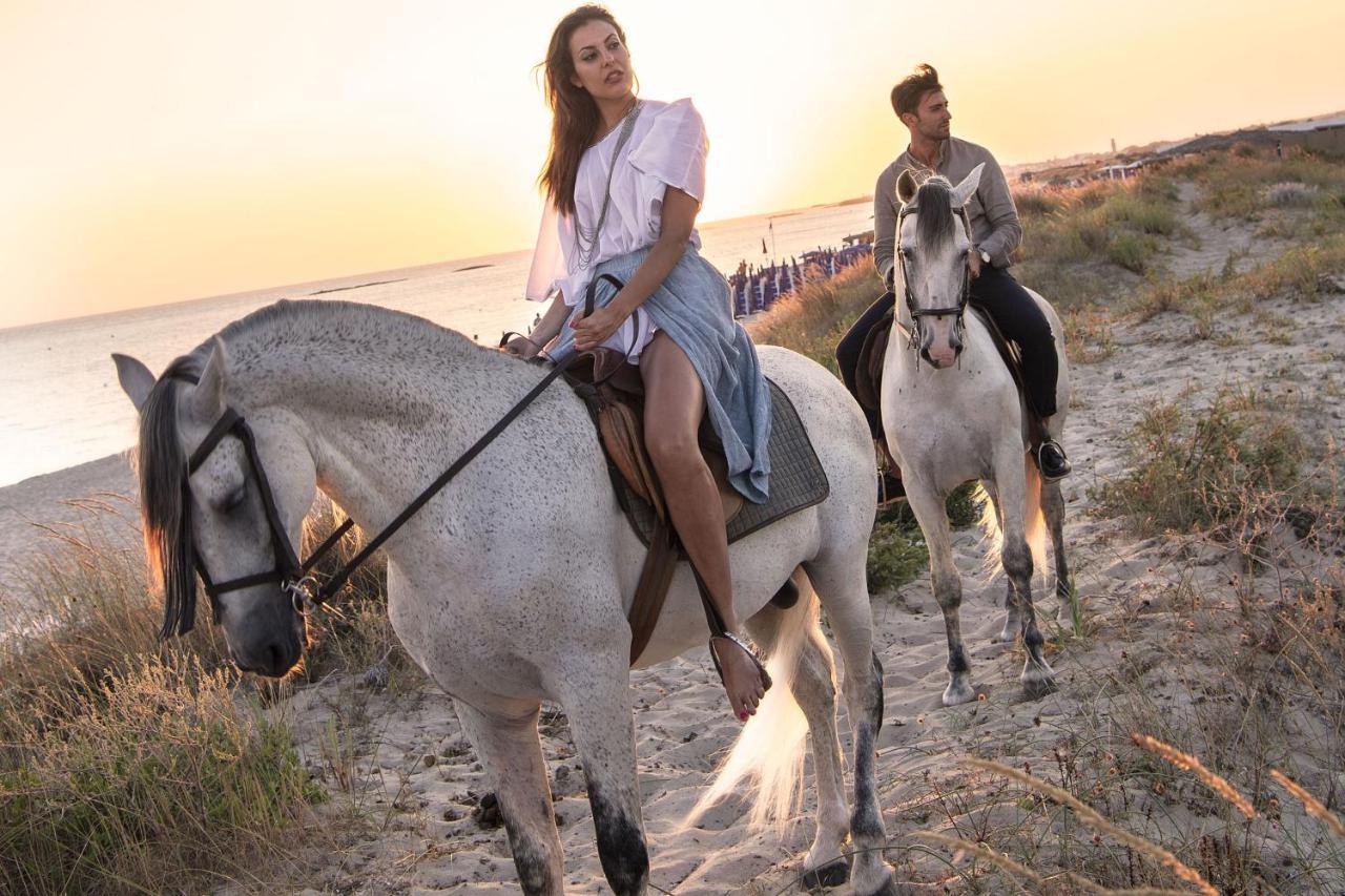 Hotel Masseria Fontanelle อูเจนโต ภายนอก รูปภาพ