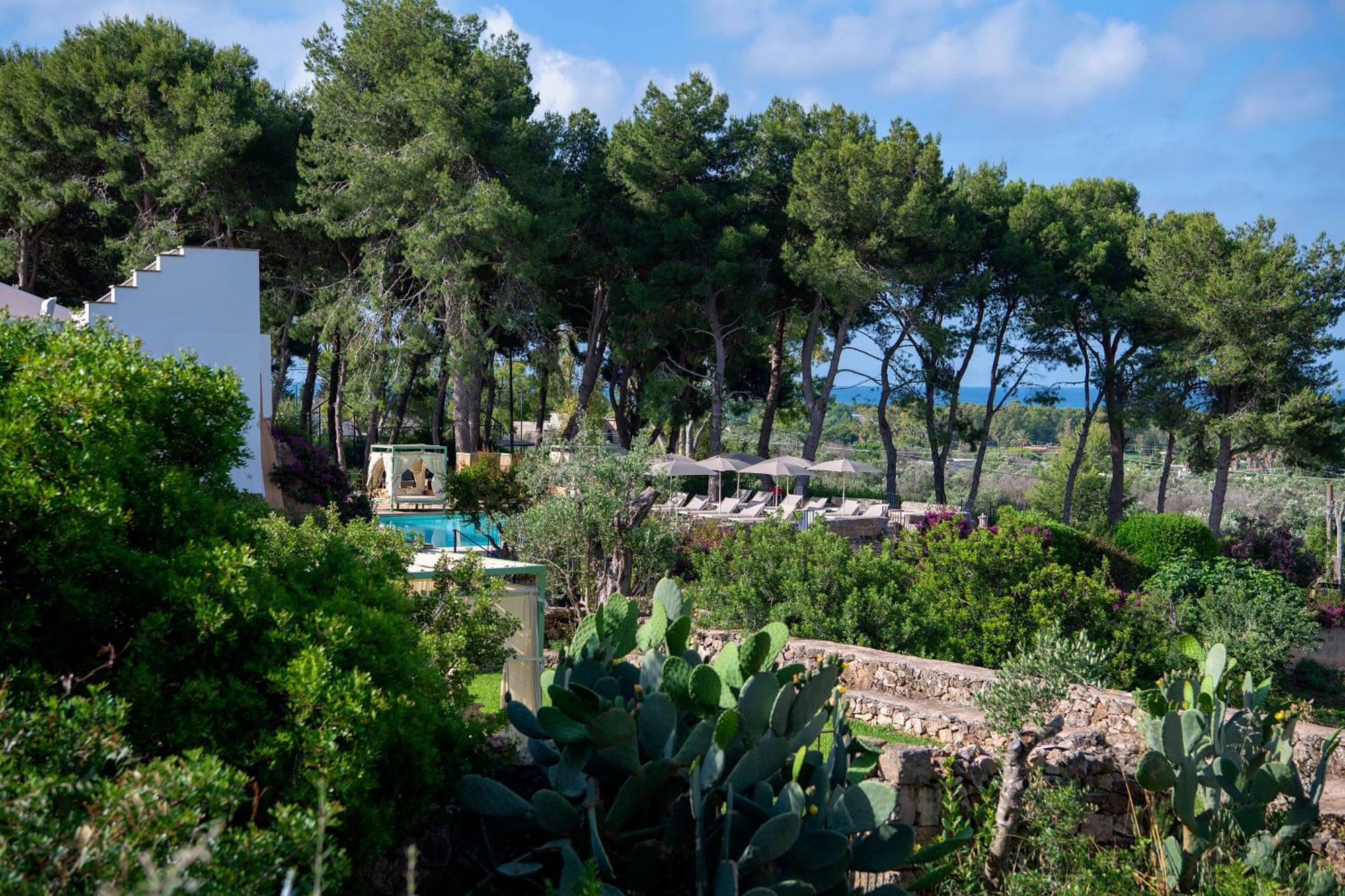 Hotel Masseria Fontanelle อูเจนโต ภายนอก รูปภาพ
